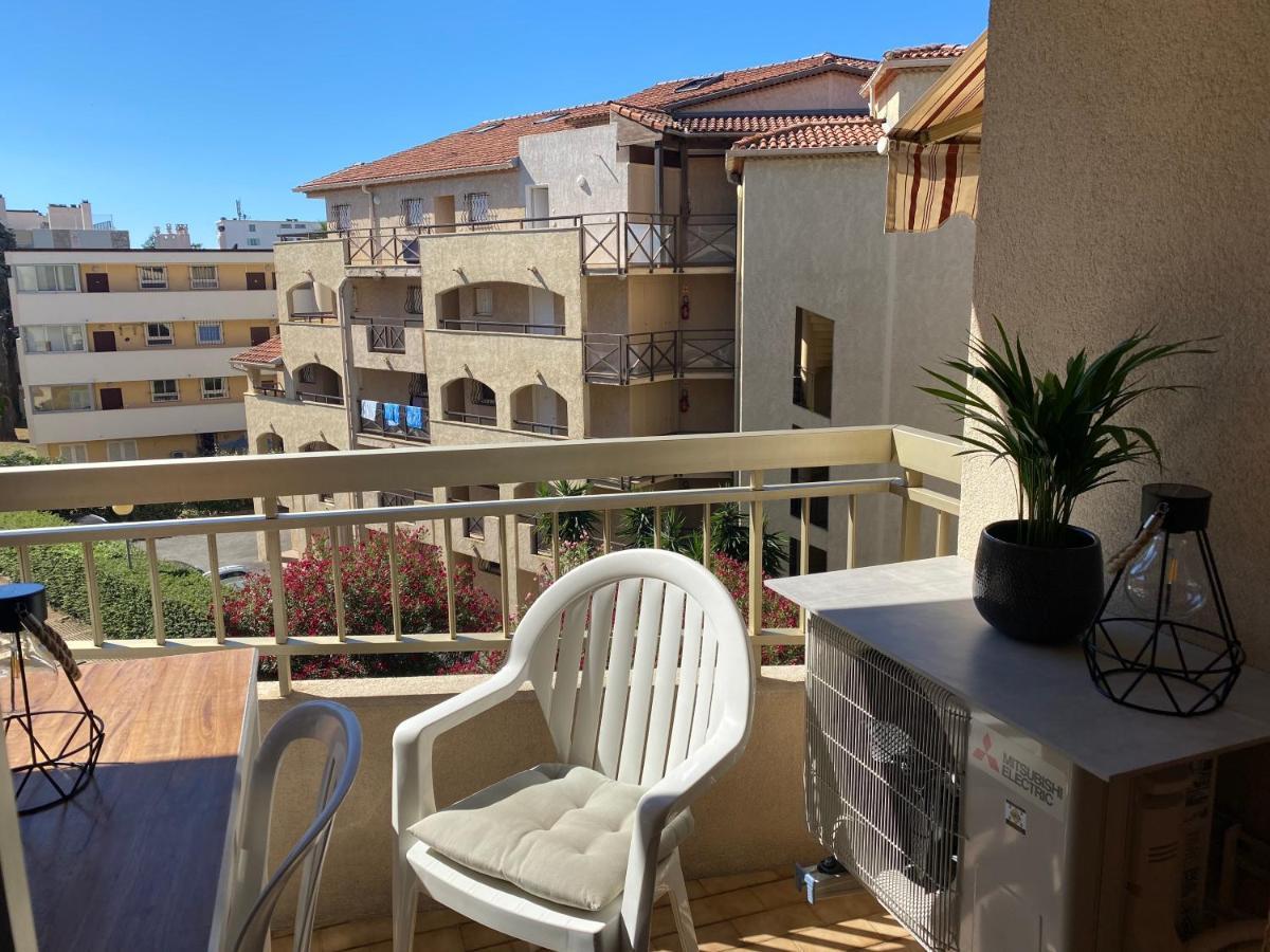 Apartment Superior Santa Cruz سانت ماكسيم المظهر الخارجي الصورة