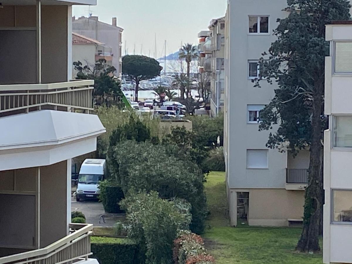 Apartment Superior Santa Cruz سانت ماكسيم المظهر الخارجي الصورة